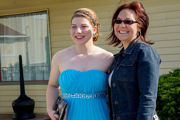 YC15Prom_112_050215