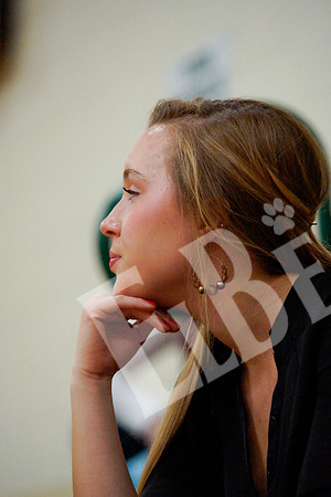 YCvEasternV_067_20111219