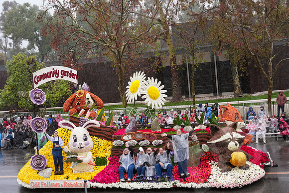 RoseBowl_232_010126