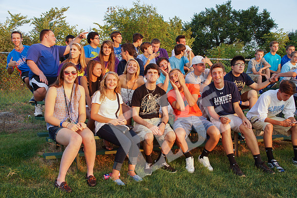 YC13FblFans_003_20130830