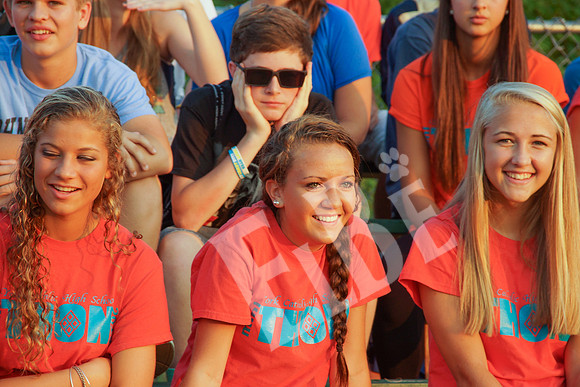 YC13FblFans_013_20130830