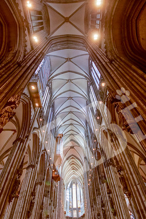 713_054_Cologne