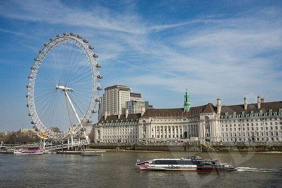 London_083_032522