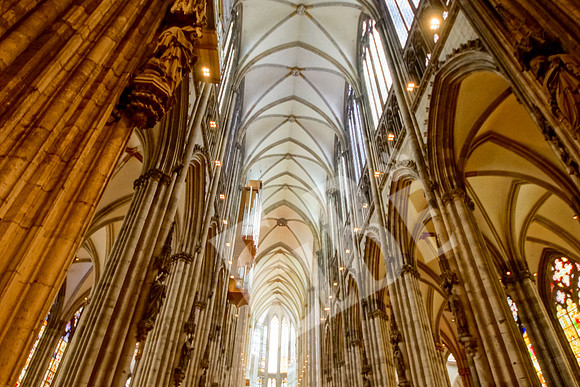 713_056_Cologne