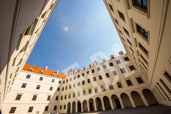 703_038_Bratislava