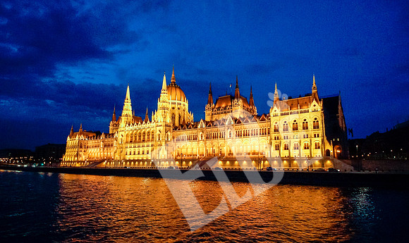 702_145_Budapest
