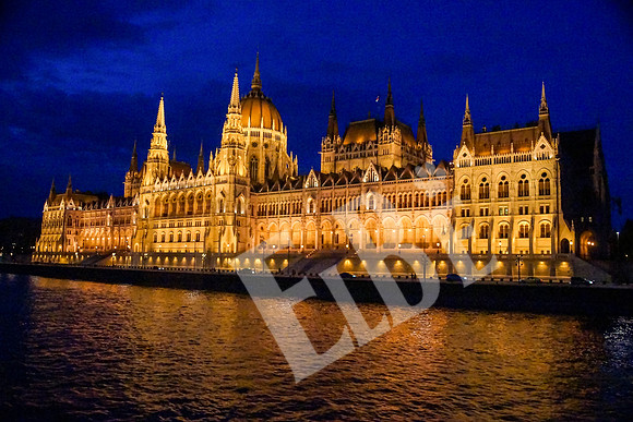702_146_Budapest