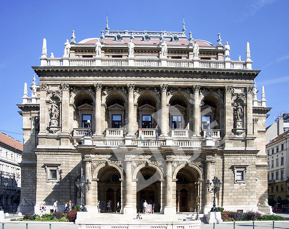 702_001_Budapest