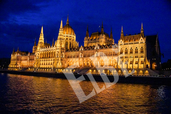 702_144_Budapest