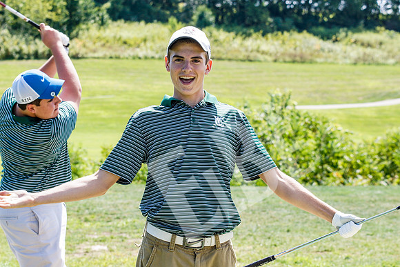 YC14Golf_001_082514