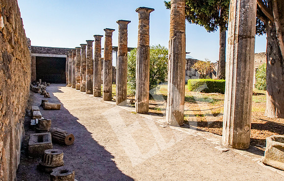 ItalyPompeii_095_091215