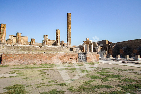 ItalyPompeii_019_091215