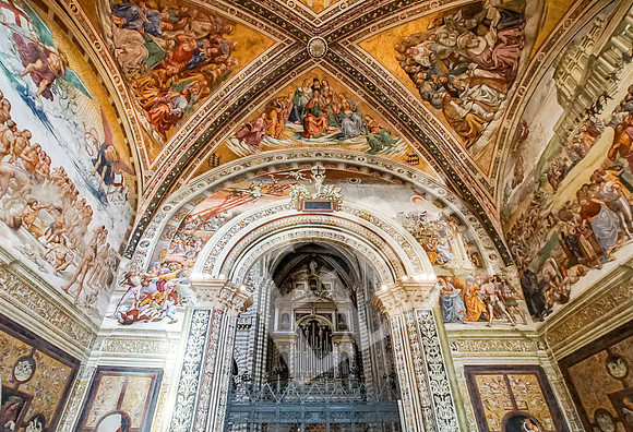 ItalyOrvieto_042_091515