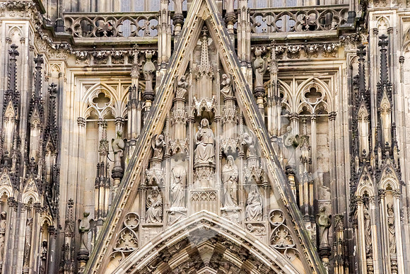 713_002_Cologne